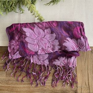🪩3 for $15🪩 Lightweight Floral Scarf